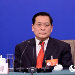 全國(guó)人大財(cái)政經(jīng)濟(jì)委員會(huì)副主任委員尹中卿