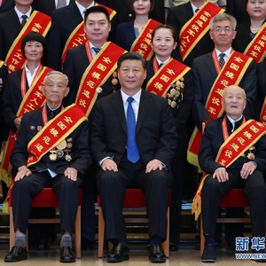 中國共產黨為什么要開展黨內集中教育？
